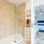 Holland House No3 * Droíchead an Chláir