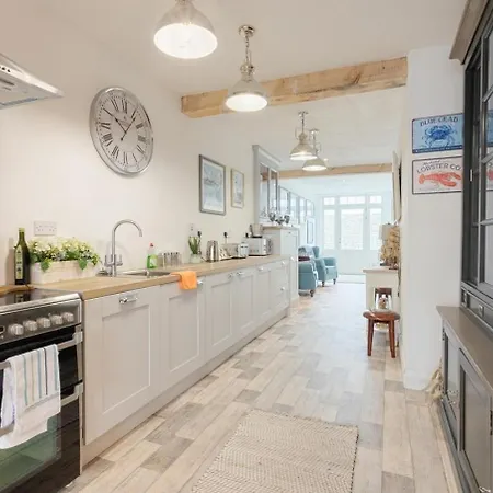 Holland House No3 Holiday home